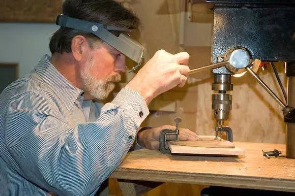 创业故事：音乐爱好者的情怀，用五年做好一个优质吉他传教士