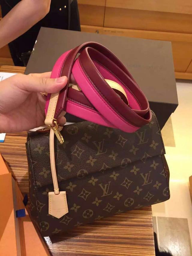 lv哪款包包不值得买,lv人气爆款