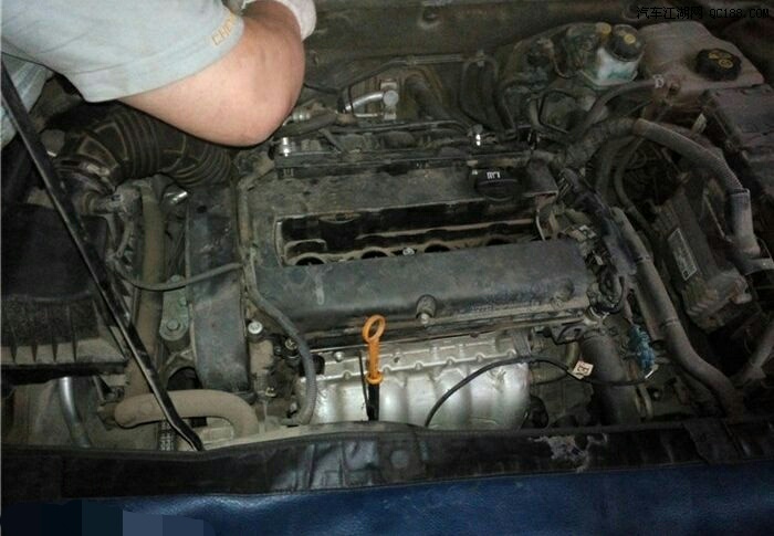 科鲁兹漏油有必要修吗,怎么解决11年科鲁兹1.8自动挡漏油