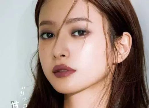 男朋友说要送我100支口红,男朋友送女朋友什么口红好