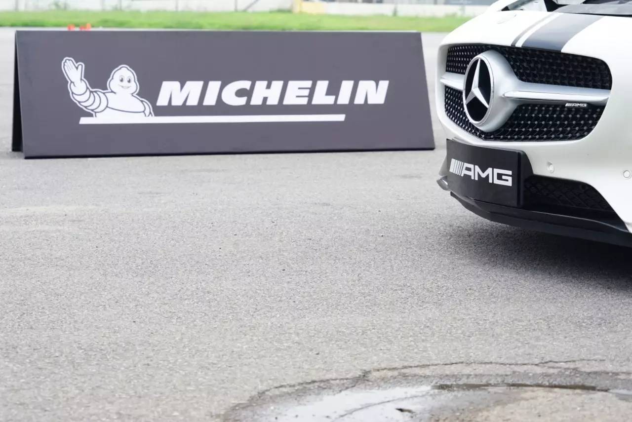 怎么学赛车驾照,获得赛车驾照有什么优势