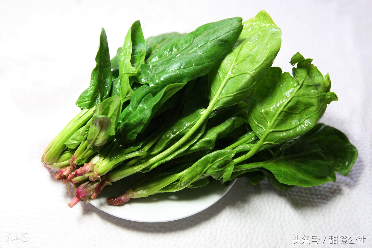 2岁宝宝大便哭怎么回事,2岁小孩便便带血怎么回事