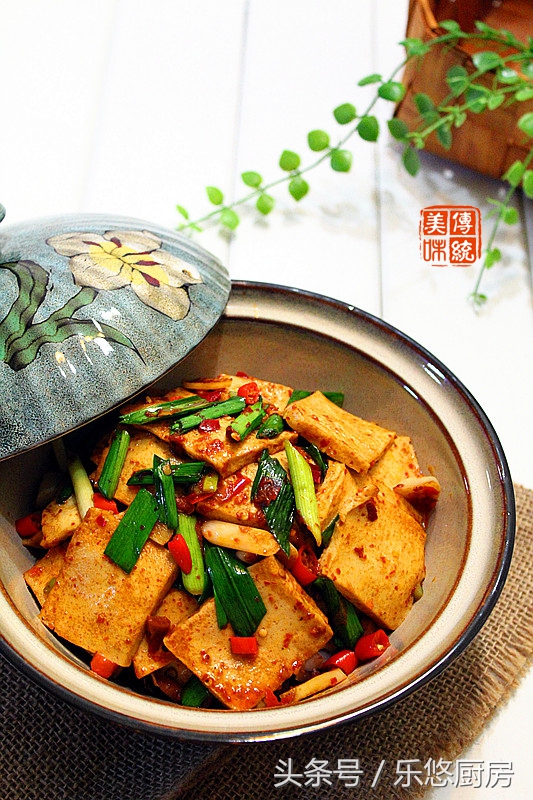 下饭豆腐做法,豆腐鸡蛋下饭的做法