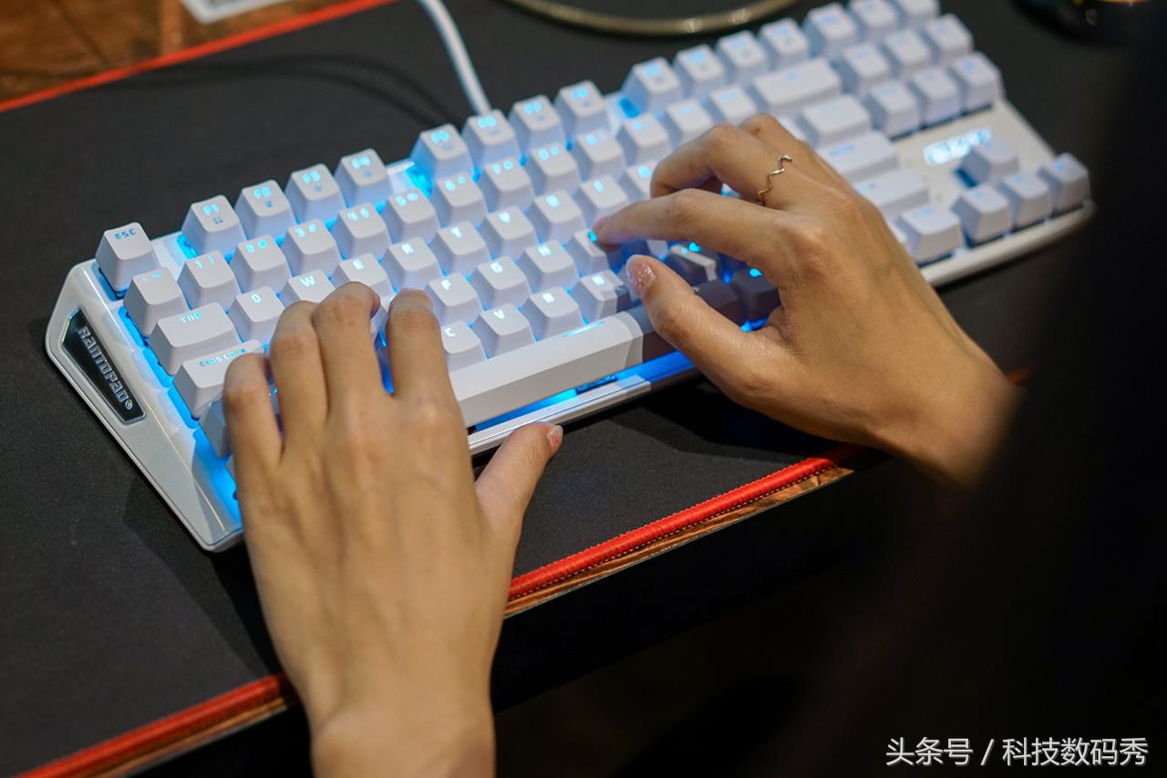 镭拓mxx机械键盘,镭拓mxx键盘多少钱