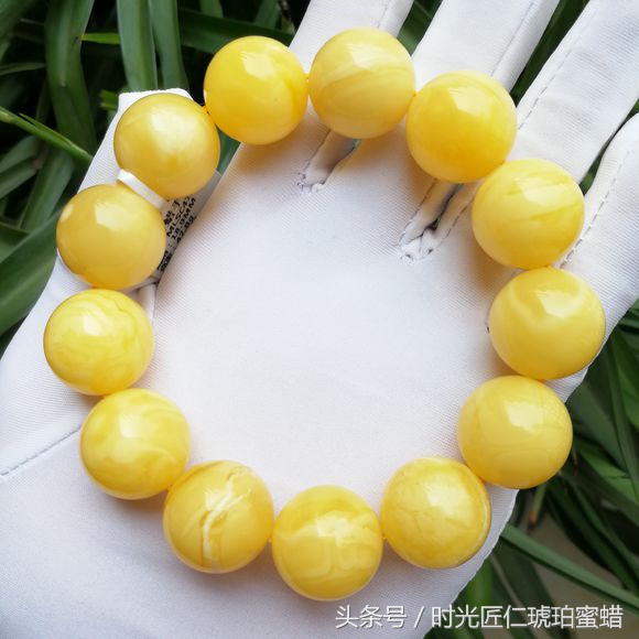 鉴别琥珀真假最简单直接的方法,中东蓝精灵琥珀怎么区别真假