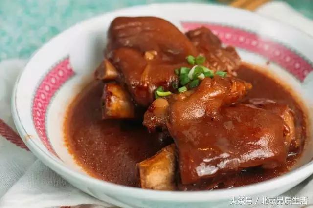 火遍全香港的车仔面终于登陆北京,连嘻哈侠第一站都要来这里!