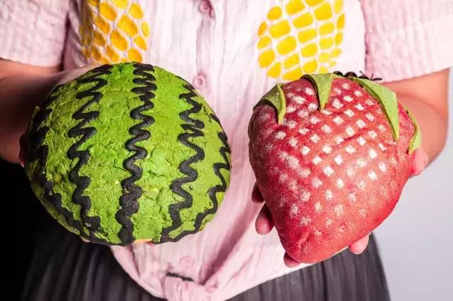 gucci和ysl哪个包包好,ysl和gucci包谁更值得买