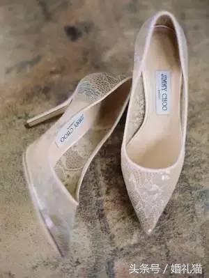 不会穿高跟鞋的怎么选婚鞋,婚鞋必须穿一天么