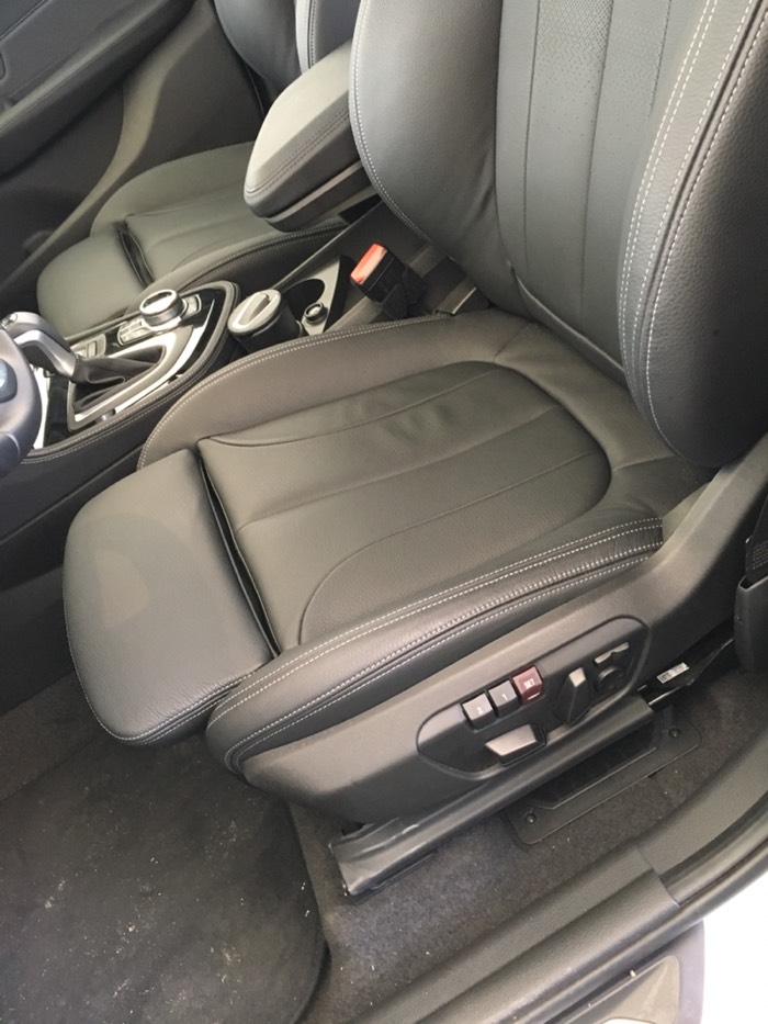 宝马2系220i旅行车高速试驾,宝马2系旅行车220i