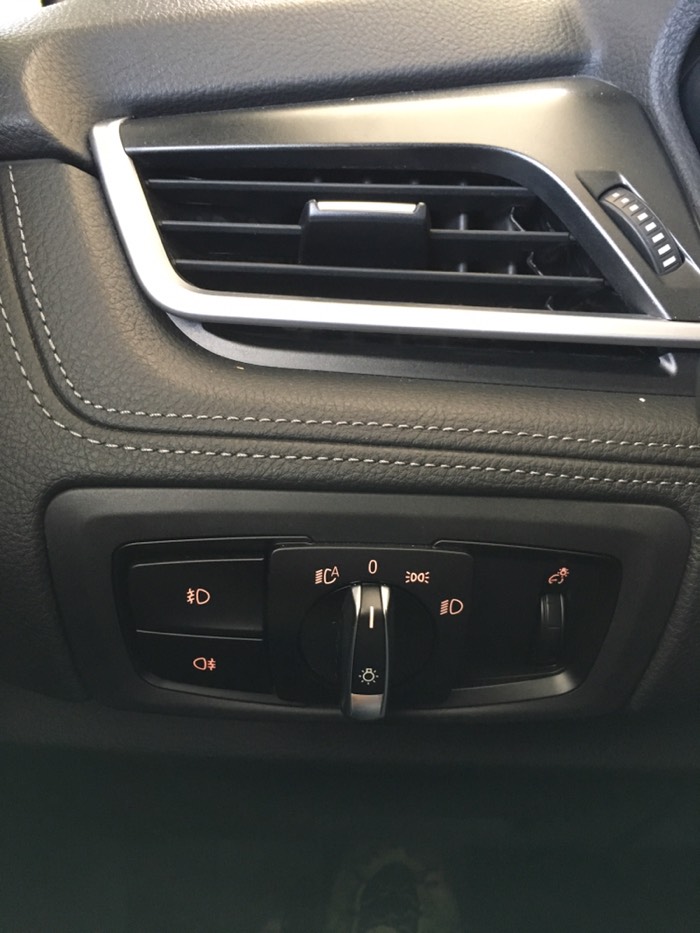 宝马2系220i旅行车高速试驾,宝马2系旅行车220i