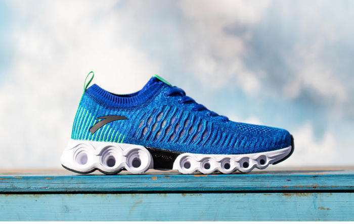 100米竞速跑鞋推荐500以内,美津浓跑鞋推荐500左右跑鞋