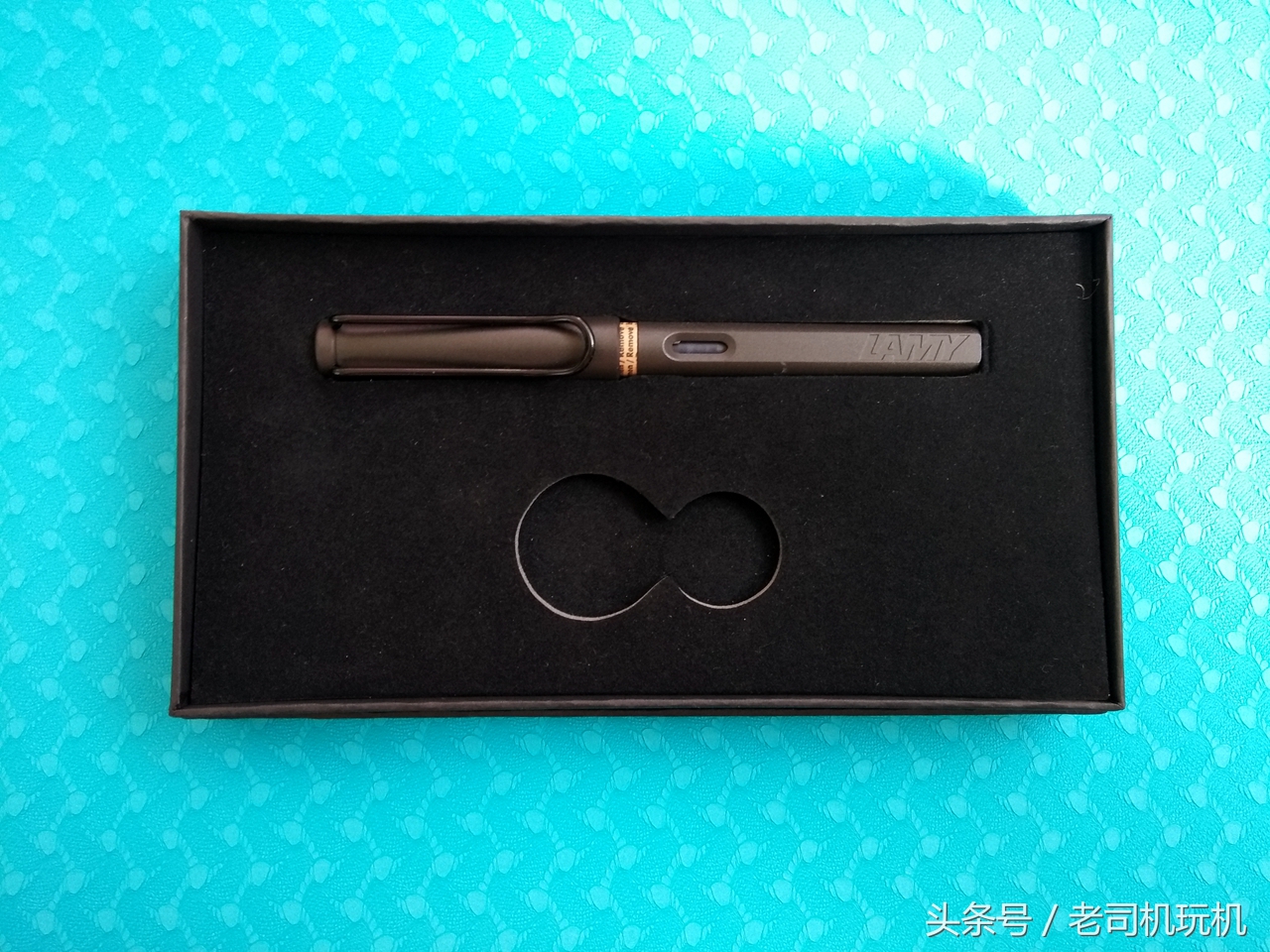 黑莓keyone选哪个颜色,黑莓keyone国行版正式发布