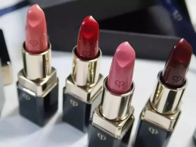 男朋友说要送我100支口红,男朋友送女朋友什么口红好