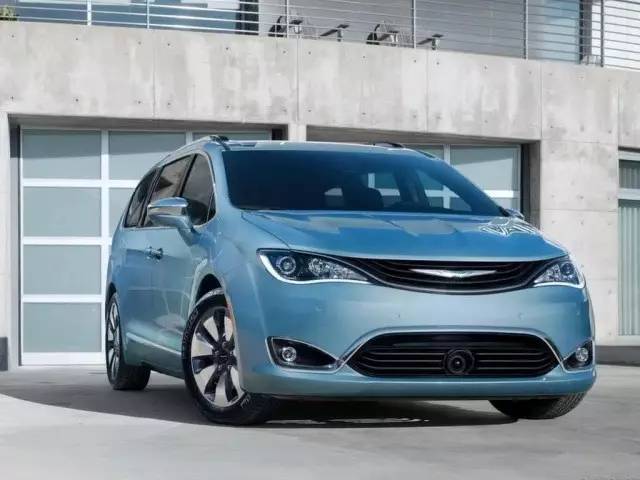 贵士塞纳大捷龙对比,塞纳大捷龙