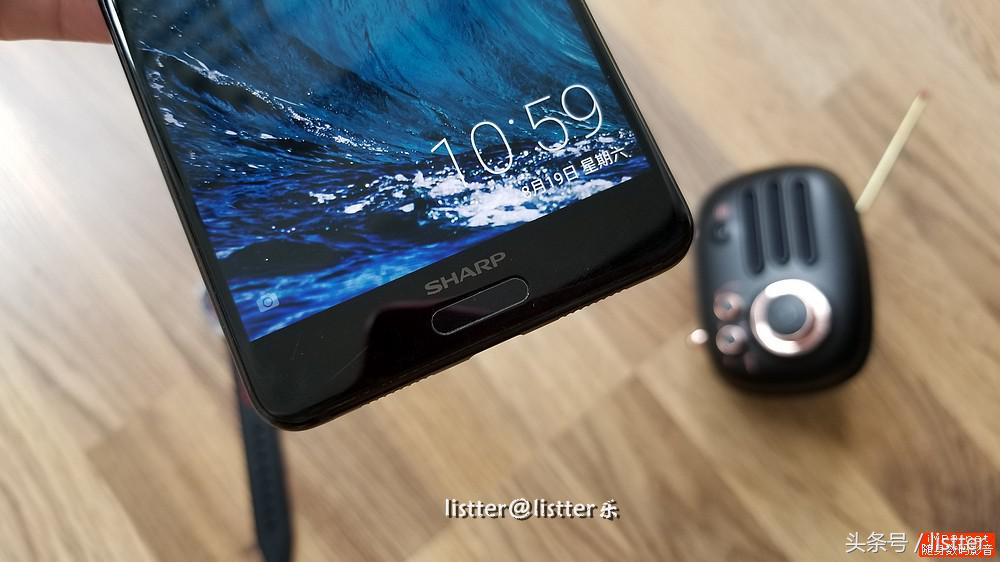 夏普aquosr2吃鸡,夏普全面屏手机aquos