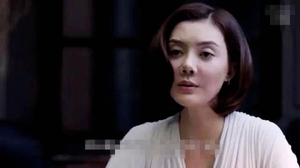 与山西首富离婚，母亲国家一级演员，整容过度今无人敢娶无戏可演