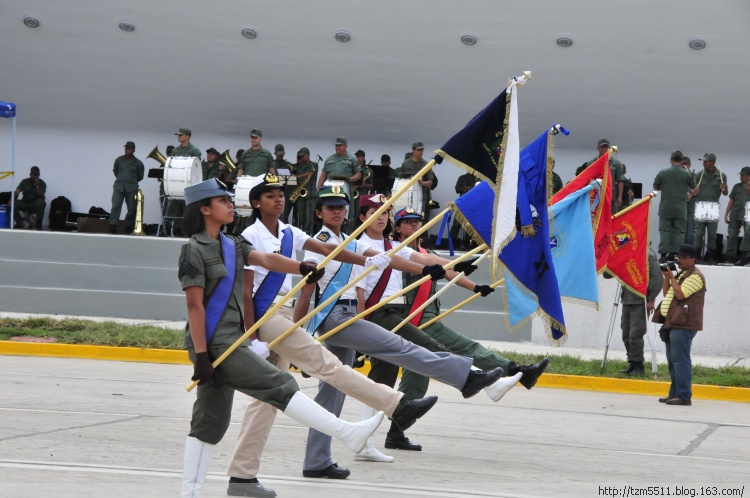 各国女兵中国女兵最帅,各国女兵阅兵颜值对比