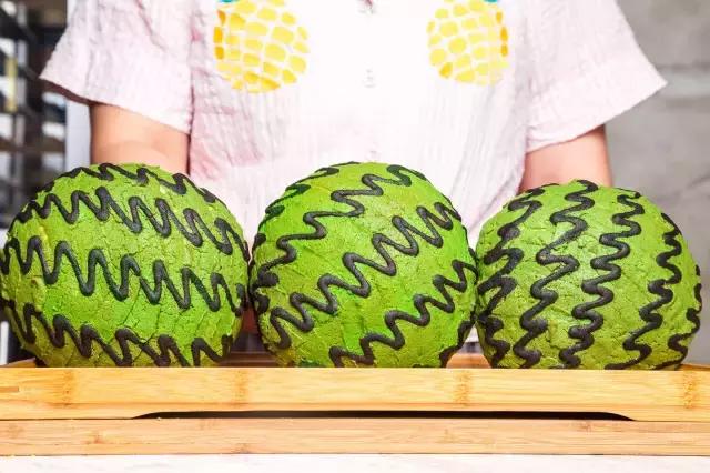 gucci和ysl哪个包包好,ysl和gucci包谁更值得买