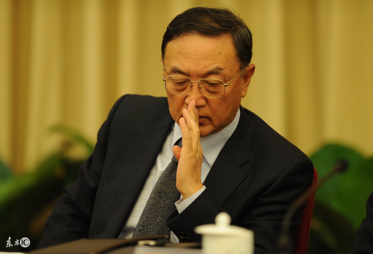 柳传志、马云、王石、雷军等大佬焦虑背后:他们到底在“怕”啥?