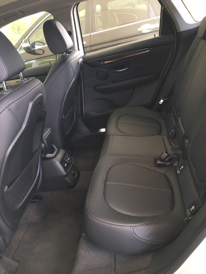 宝马2系220i旅行车高速试驾,宝马2系旅行车220i