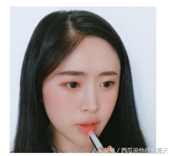 素颜妆化妆的正确步骤教程,素颜妆的步骤初学者如何化淡妆