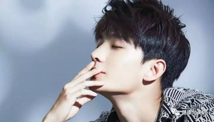 这些男神的手美得让女人都惭愧，女人的第二张脸需要这样养护！