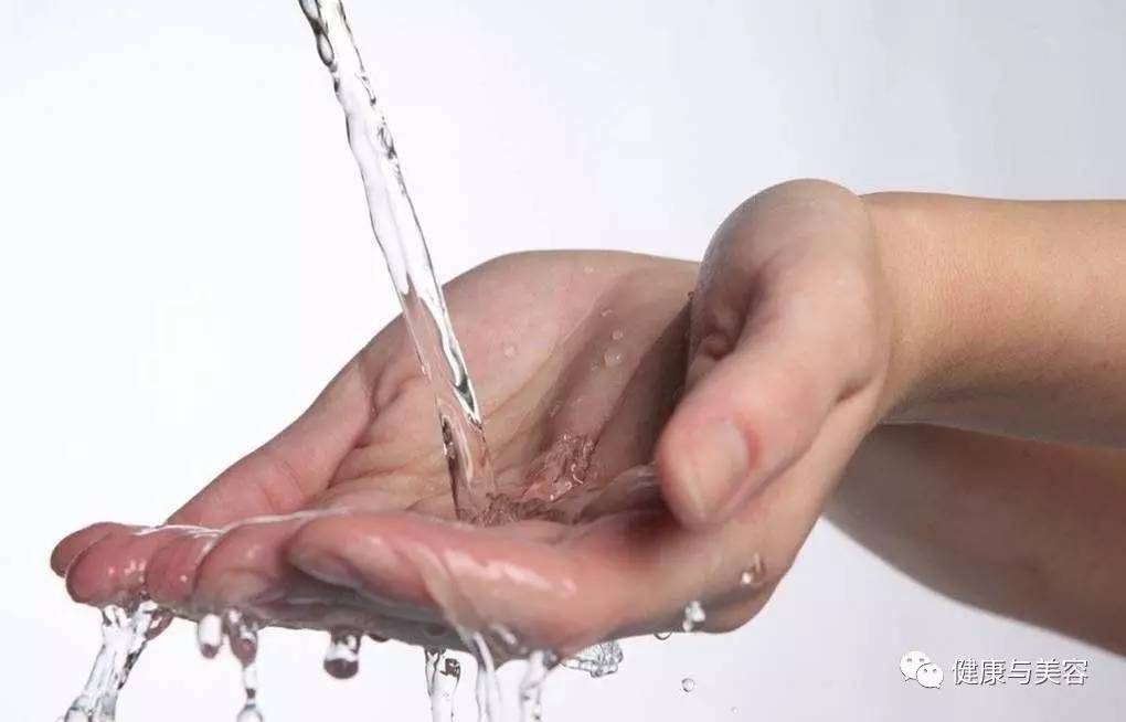 这些男神的手美得让女人都惭愧，女人的第二张脸需要这样养护！