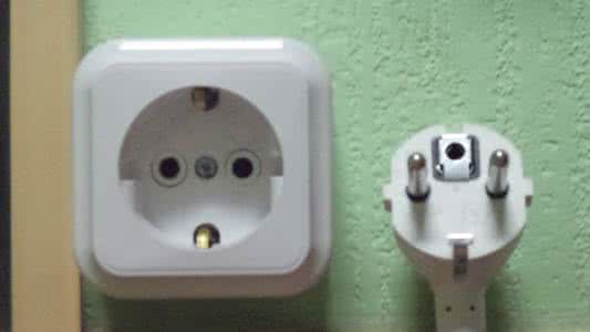 俄罗斯出国旅游要办理哪些手续,俄罗斯旅游护照可以免签吗