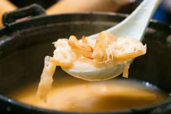 你这么懂事,一定很少有人心疼你吧?这些粥面馆,治愈你的辛酸