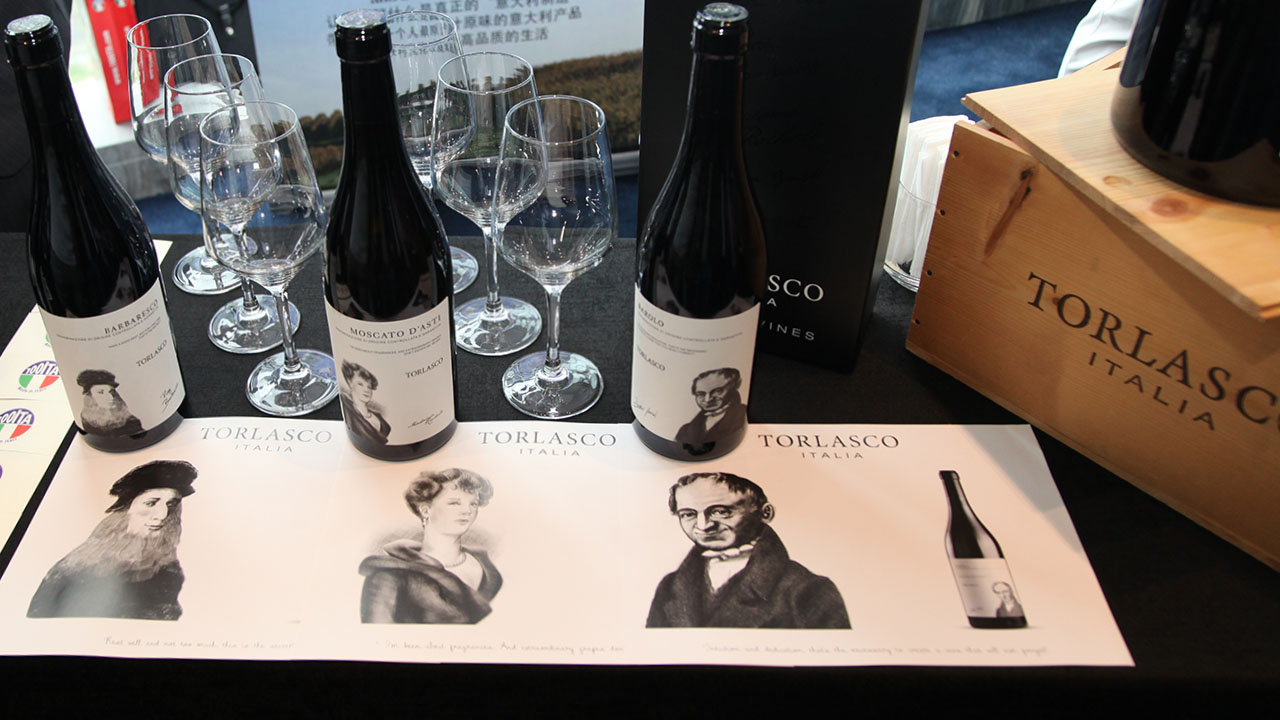 如何鉴别进口葡萄酒的真假,怎样辨别进口葡萄酒的真假