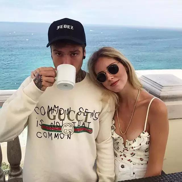 你一直梦想成网红？那就先看看那些红了的时尚博主们都在忙什么？