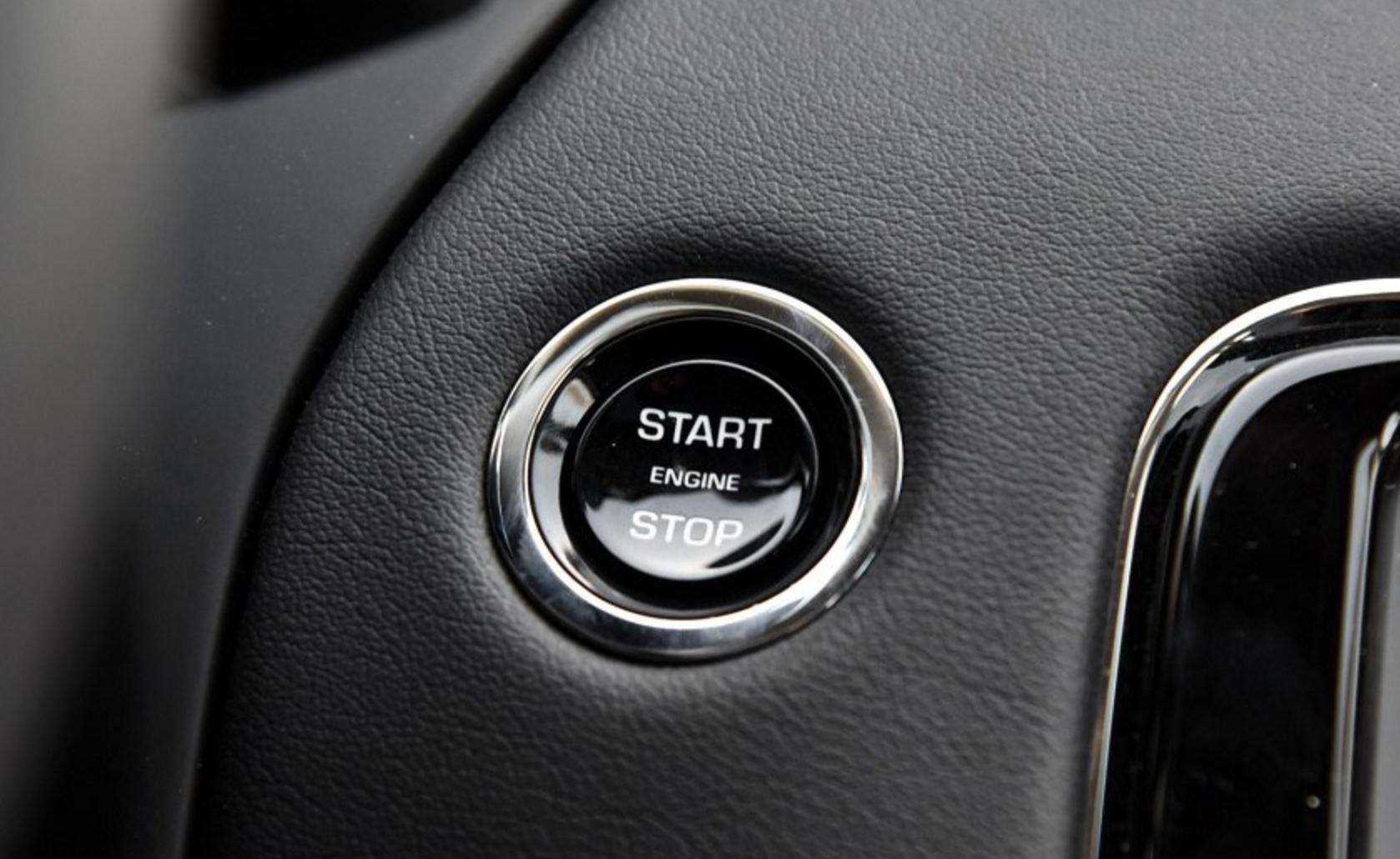 捷豹xjl2023款最低裸车价,捷豹xjl加长版二手车最低价