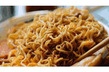 火遍全香港的车仔面终于登陆北京,连嘻哈侠第一站都要来这里!