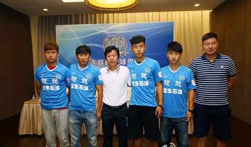 两队“重名”更同运！北超越冲甲后欠薪，南超越卖队退场！