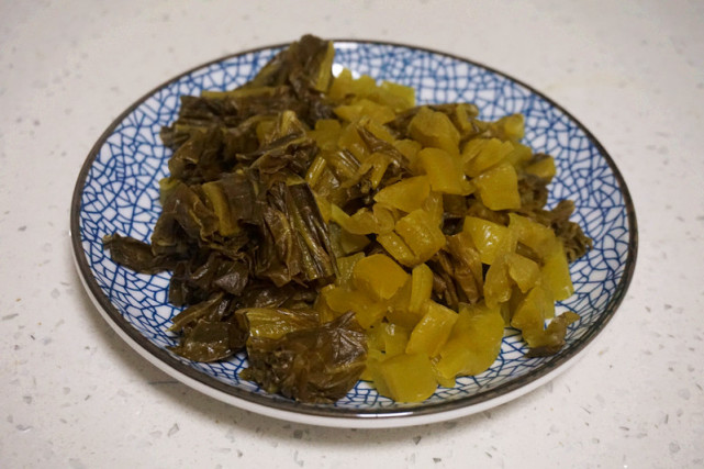 老坛酸菜最爽吃法,老坛酸菜的食谱