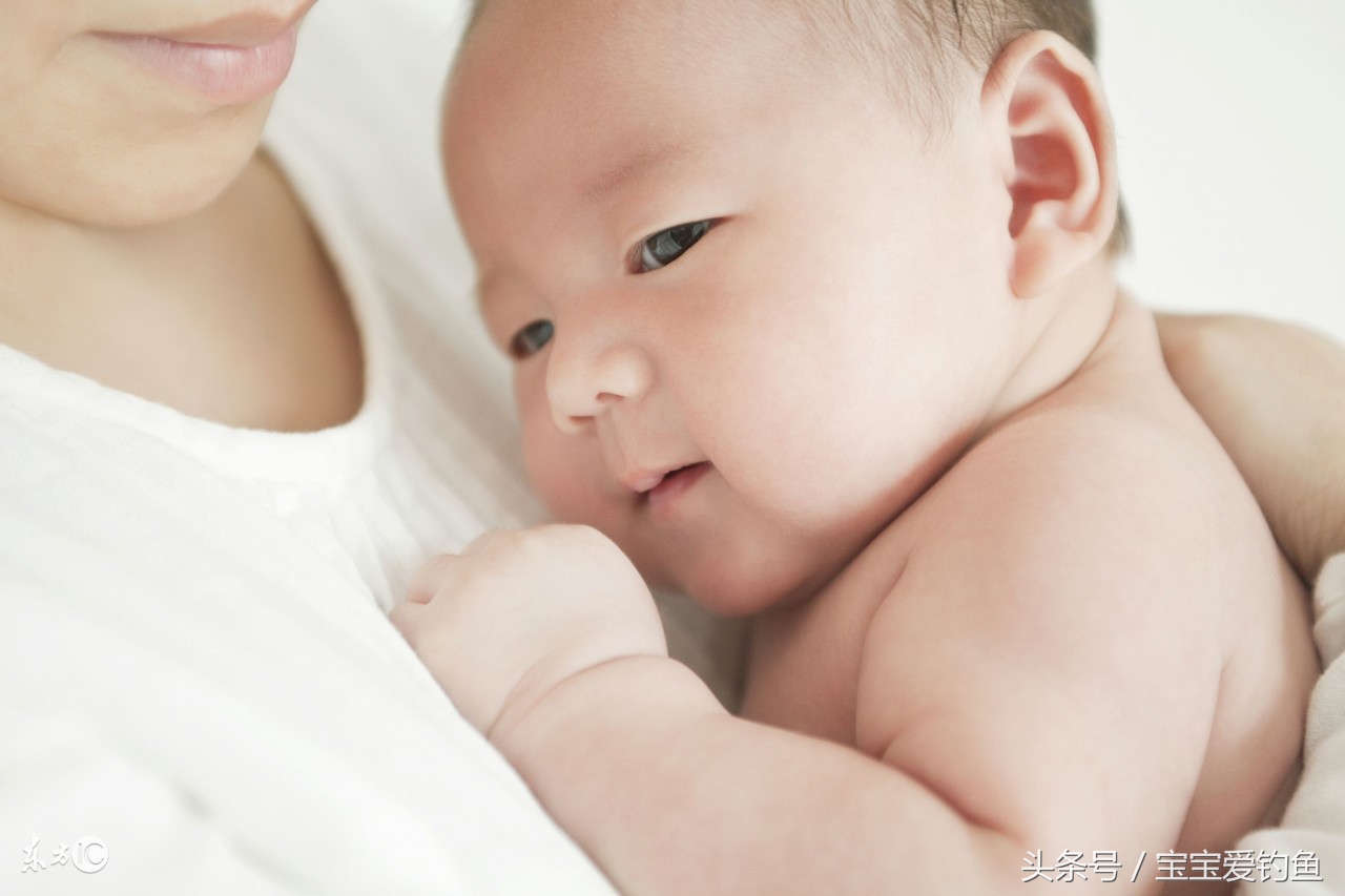 初生婴儿该怎么样照顾,新生婴儿该怎么办