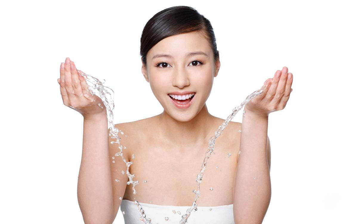 混合性皮肤长痘用什么祛痘,出油毛孔粗大长痘怎么办