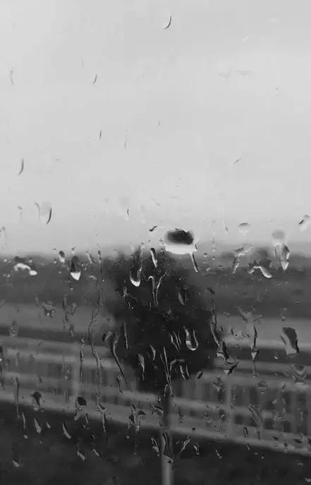 技巧：难得“糊”图，看不清楚也动人