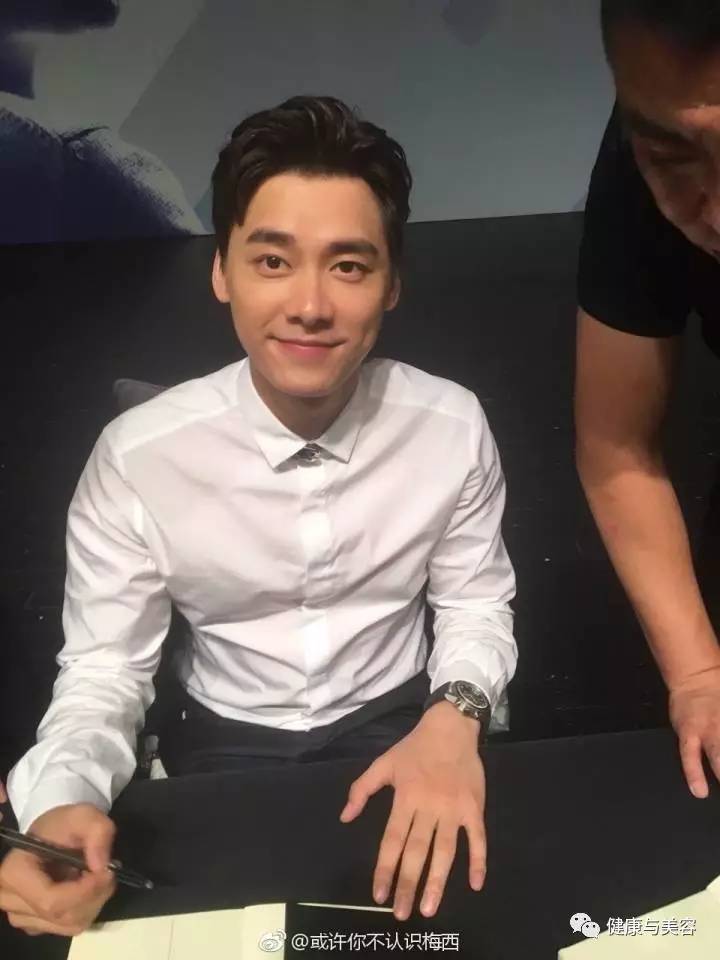 这些男神的手美得让女人都惭愧，女人的第二张脸需要这样养护！