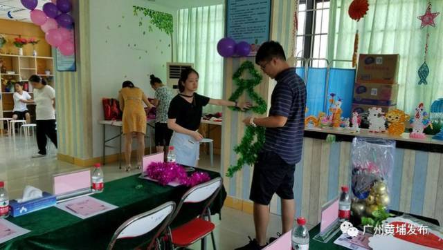 废旧物做战袍,红山街工疗站“环保+”创意演绎“服装时尚秀”