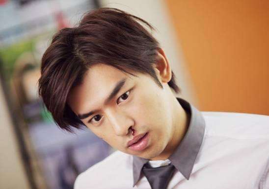 流鼻血该怎么弄才不留,流鼻血了怎么快速止血小妙招