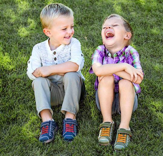 宝宝学步鞋怎么选这六点是关键,教你3步挑选宝宝学步鞋