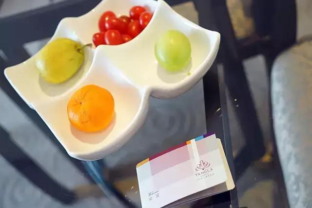 东莞唐拉雅秀酒店早茶,东莞唐拉雅秀酒店前台