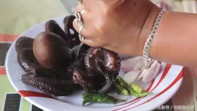 在菲律宾一种黑暗料理穷人每天吃,菲律宾人吃什么食物