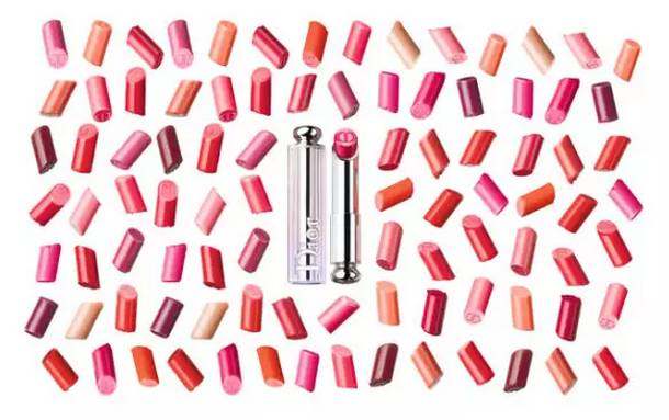 100块钱买全套化妆品,在哪里买化妆品又便宜又好