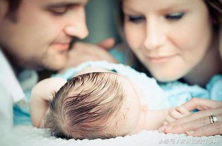 明明怀孕了为什么还会排卵,孕早期肚子疼腰疼就像要来例假