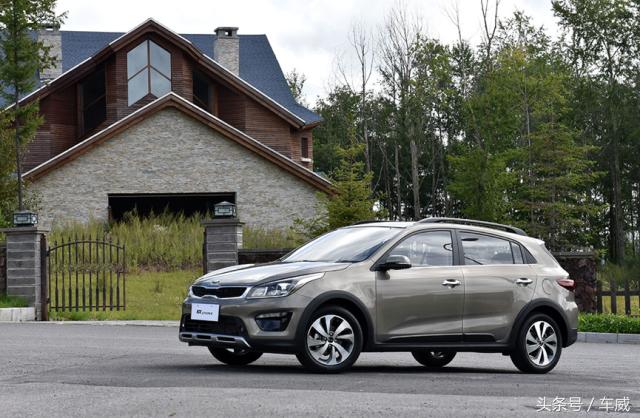 起亚k2跟起亚kxcross的区别,起亚kxcross比k2怎样