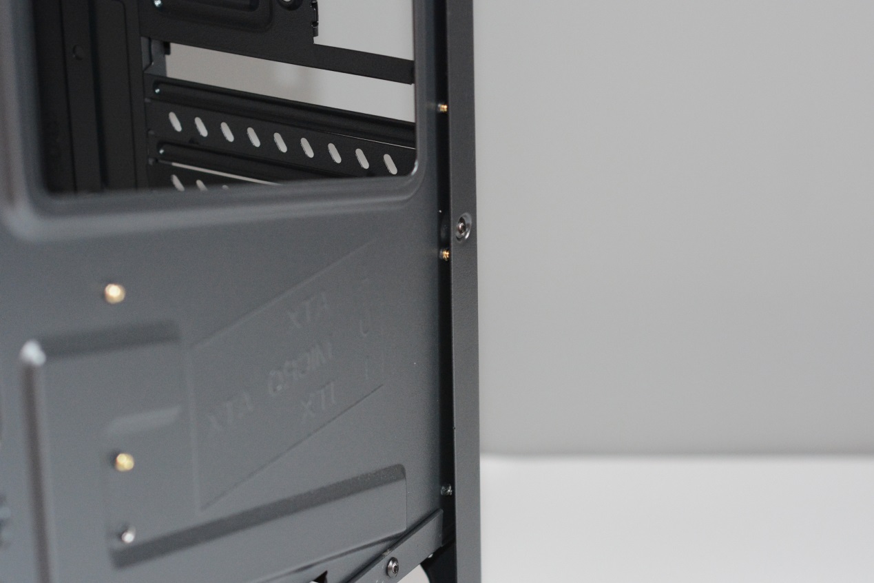 炫酷电竞游戏机箱哪家强,炫酷电竞游戏电脑机箱推荐