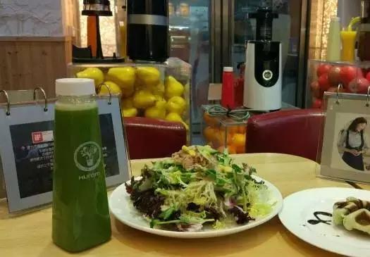 武汉最有人气美食城,武汉步行街美食推荐排行榜