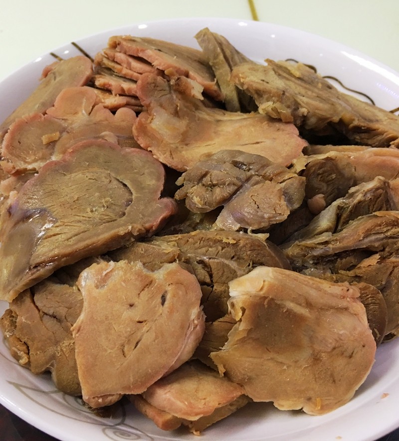 好吃不过卤味配小酒：泰兴张胖子卤菜、妯娌熟食、绝对卤味等等